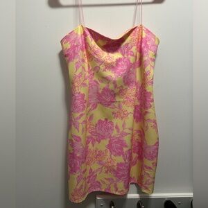 White fox floral mini dress